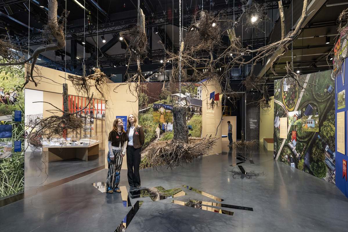 Dansk Arkitektur Center Udstillling Copenhagen In Common Foto Astrid Maria Rasmussen 053 Small